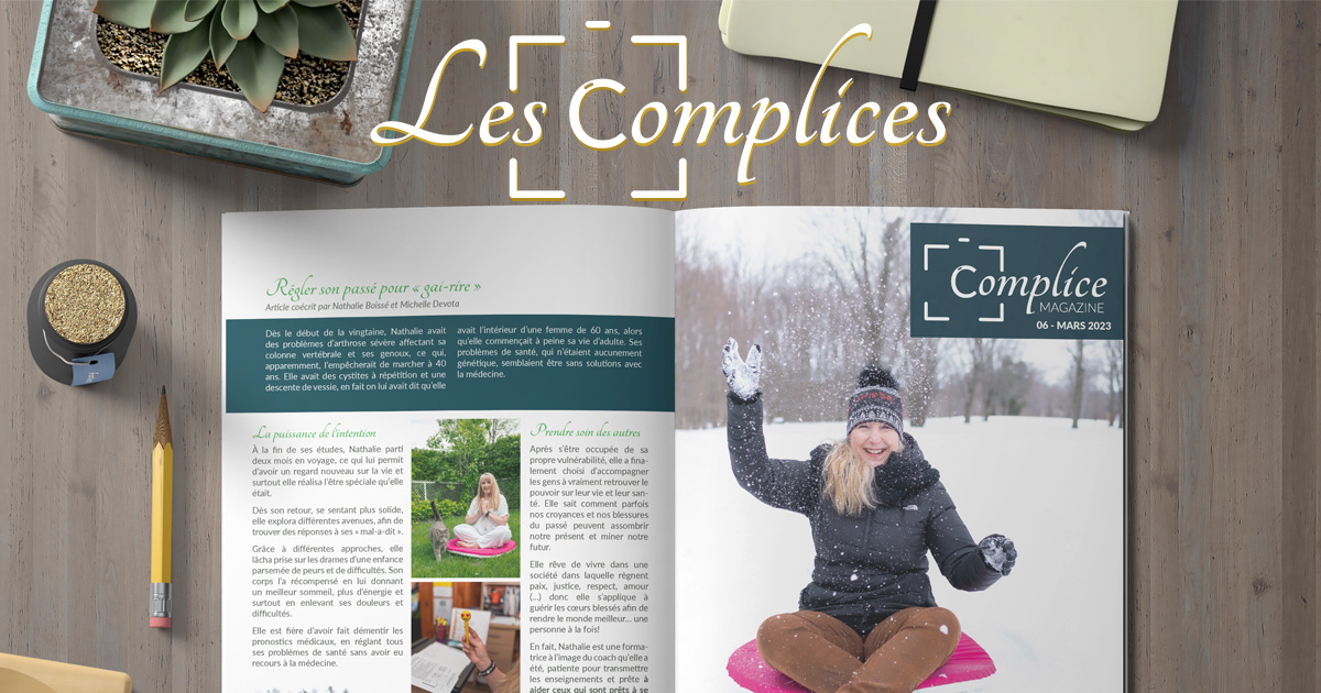 Mockup du Magazine Complice